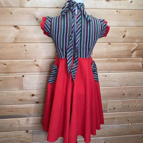 Vintage Handmade Retro Pin-Up High Neck Apron - Picture 7 of 9